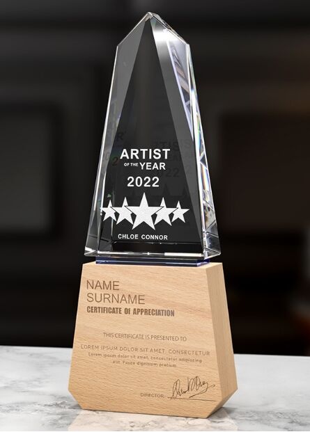Obelisk-shaped Crystal Award with Beech Wood Base