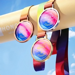 Crystal Gradient Medal